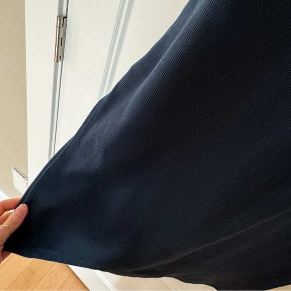 Navy bodycon midi dress - Old Navy size small - Picture 8 of 10